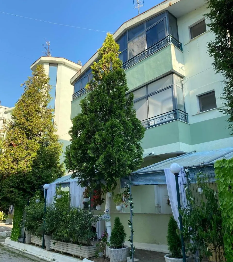 Golem Beach House Luli 0*, Golem (Tirana) Albania